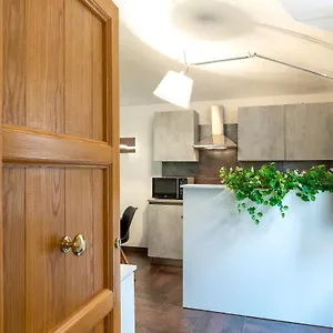 https://sweet-apartment-machin.in-sardinia.net